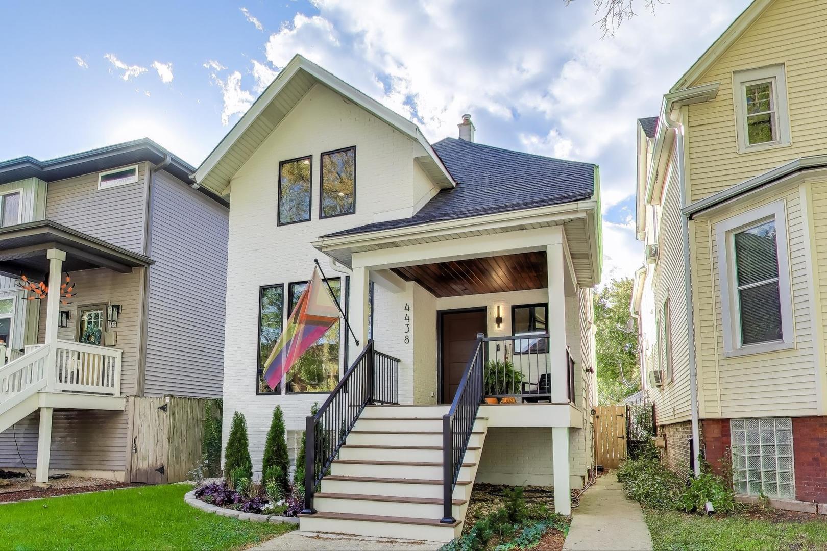 4438 N Spaulding Avenue