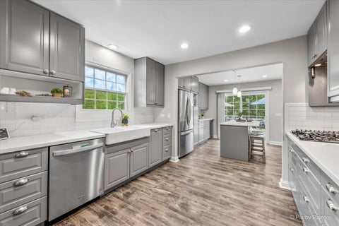 Tiny photo for 39W030 POPLAR Lane, St. Charles, IL 60175 (MLS # 12675953)