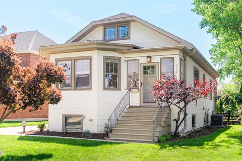 212 N Oak Street Elmhurst IL 60126