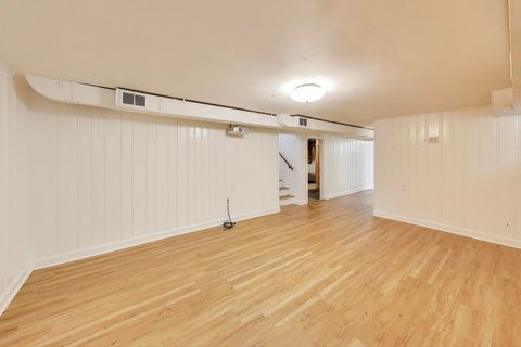 Tiny photo for 6053 N Keeler Avenue, Chicago, IL 60646 (MLS # 12488658)