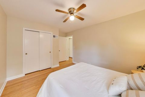 Tiny photo for 6053 N Keeler Avenue, Chicago, IL 60646 (MLS # 12488658)