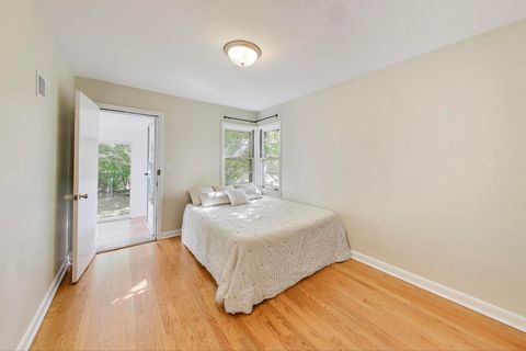 Tiny photo for 6053 N Keeler Avenue, Chicago, IL 60646 (MLS # 12488658)