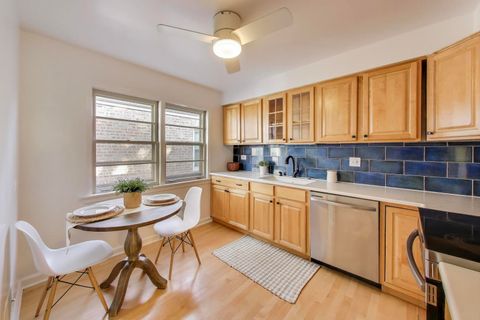 Tiny photo for 6053 N Keeler Avenue, Chicago, IL 60646 (MLS # 12488658)