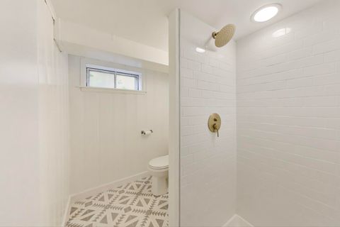 Tiny photo for 6053 N Keeler Avenue, Chicago, IL 60646 (MLS # 12488658)