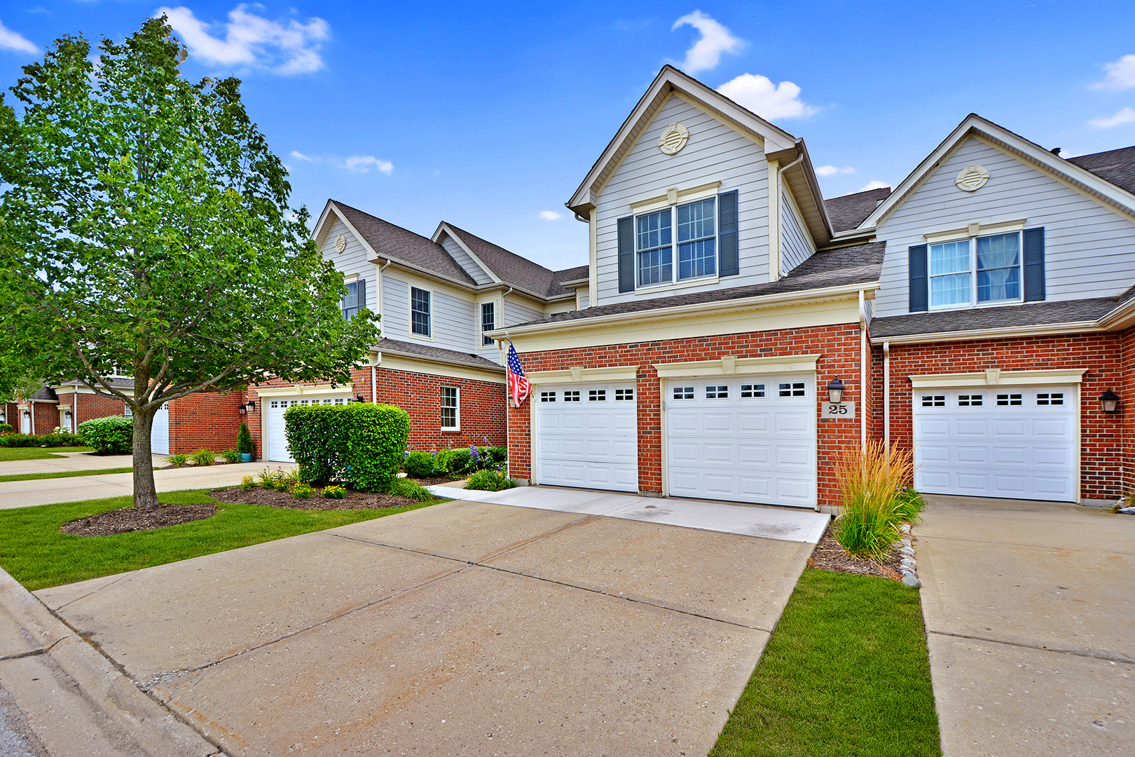 25 Harborside Way