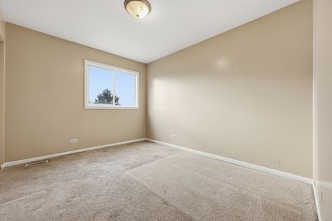 Tiny photo for 254 Terry Court, Woodstock, IL 60098 (MLS # 12610081)