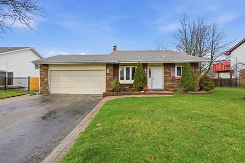 Tiny photo for 254 Terry Court, Woodstock, IL 60098 (MLS # 12610081)