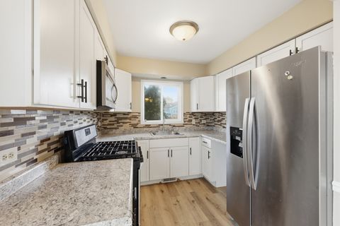 Tiny photo for 254 Terry Court, Woodstock, IL 60098 (MLS # 12610081)