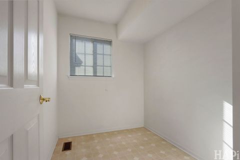 Tiny photo for 373 N Keswick Court #373, Round Lake, IL 60073 (MLS # 12563731)