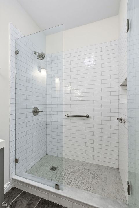 Tiny photo for 5603 N Glenwood Avenue #1, Chicago, IL 60660 (MLS # 12556142)