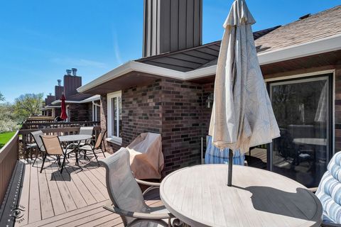 Tiny photo for 8827 Clearview Drive, Orland Park, IL 60462 (MLS # 12627119)