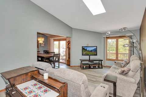 Tiny photo for 8827 Clearview Drive, Orland Park, IL 60462 (MLS # 12627119)