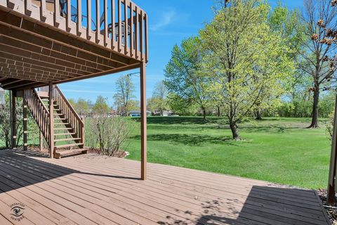 Tiny photo for 8827 Clearview Drive, Orland Park, IL 60462 (MLS # 12627119)