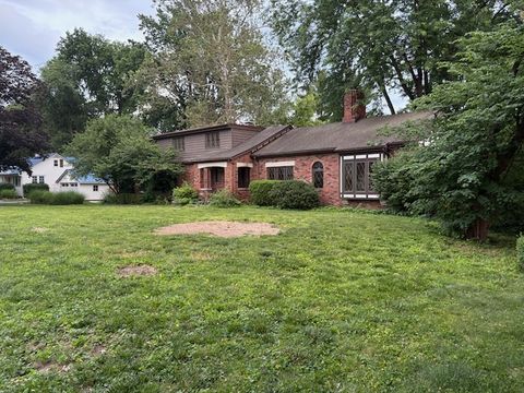 Tiny photo for 1644 W Homewood Avenue, Springfield, IL 62704 (MLS # 12673192)