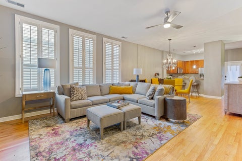 Tiny photo for 1942 S PRAIRIE Street #2, Chicago, IL 60616 (MLS # 12723182)