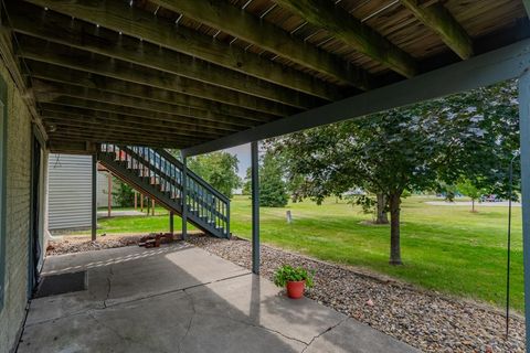 Tiny photo for 46 Parkshores Drive, Bloomington, IL 61701 (MLS # 12451294)