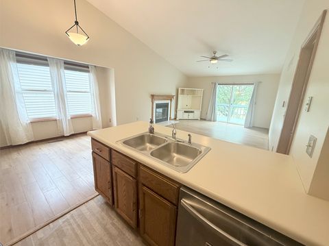 Tiny photo for 46 Parkshores Drive, Bloomington, IL 61701 (MLS # 12451294)