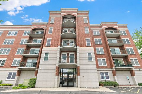 Photo of 104 N Plum Grove Road #504, Palatine, IL 60067 (MLS # 12631790)