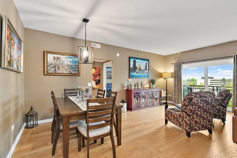Tiny photo for 104 N Plum Grove Road #504, Palatine, IL 60067 (MLS # 12631790)