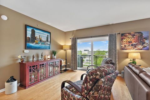 Tiny photo for 104 N Plum Grove Road #504, Palatine, IL 60067 (MLS # 12631790)