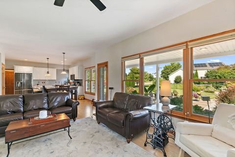 Tiny photo for 401 John Marshall Lane, Sycamore, IL 60178 (MLS # 12477197)