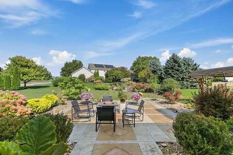 Tiny photo for 401 John Marshall Lane, Sycamore, IL 60178 (MLS # 12477197)