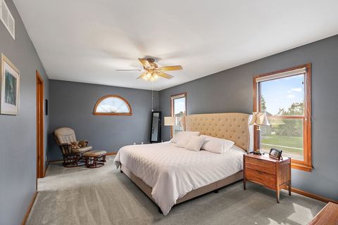 Tiny photo for 401 John Marshall Lane, Sycamore, IL 60178 (MLS # 12477197)