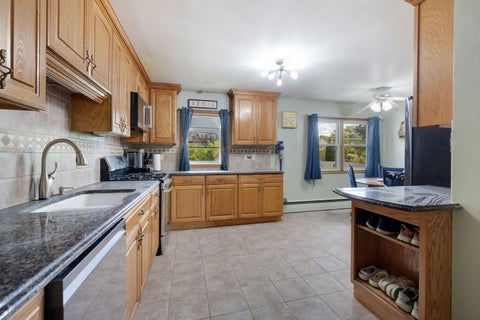 Tiny photo for 1120 S 12th Avenue, St. Charles, IL 60174 (MLS # 12743443)