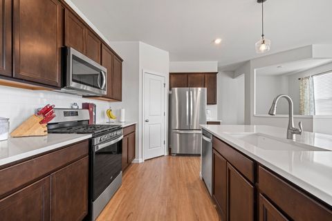 Tiny photo for 3001 Semple Way, Mundelein, IL 60060 (MLS # 12602422)