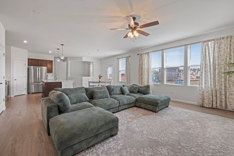 Tiny photo for 3001 Semple Way, Mundelein, IL 60060 (MLS # 12602422)