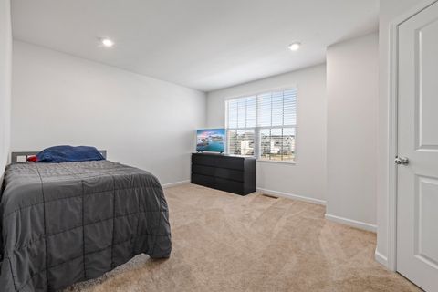 Tiny photo for 3001 Semple Way, Mundelein, IL 60060 (MLS # 12602422)