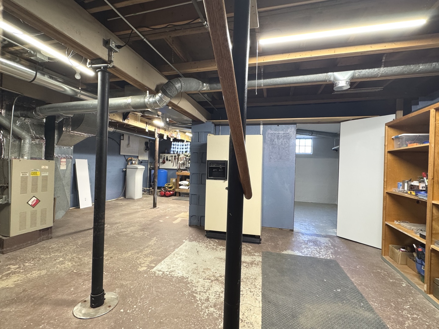 St. Anne, Illinois 60964, United States, 3 Bedrooms Bedrooms, ,2 BathroomsBathrooms,Residential,Active,234282