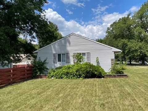 Tiny photo for 14658 Lincoln Avenue, Dolton, IL 60419 (MLS # 12613579)