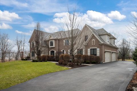 Tiny photo for 25 Clay Court, Lake Bluff, IL 60044 (MLS # 12566205)