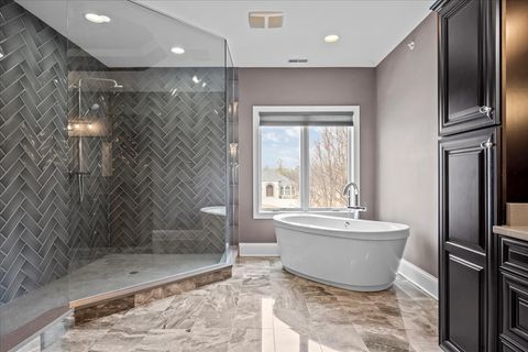 Tiny photo for 25 Clay Court, Lake Bluff, IL 60044 (MLS # 12566205)