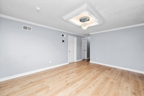 Tiny photo for 14728 Kenwood Avenue, Dolton, IL 60419 (MLS # 12500680)