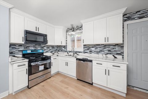 Tiny photo for 14728 Kenwood Avenue, Dolton, IL 60419 (MLS # 12500680)