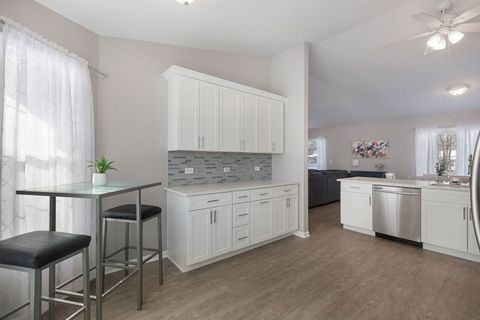 Tiny photo for 1041 Wimbledon Drive, Island Lake, IL 60042 (MLS # 12550977)