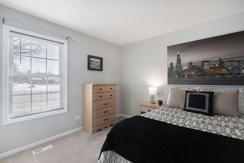 Tiny photo for 1041 Wimbledon Drive, Island Lake, IL 60042 (MLS # 12550977)