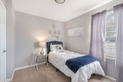 Tiny photo for 1041 Wimbledon Drive, Island Lake, IL 60042 (MLS # 12550977)