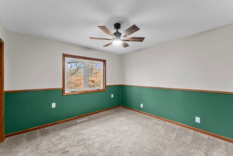 Tiny photo for 1221 20th Ave Way, East Moline, IL 61244 (MLS # 12546081)