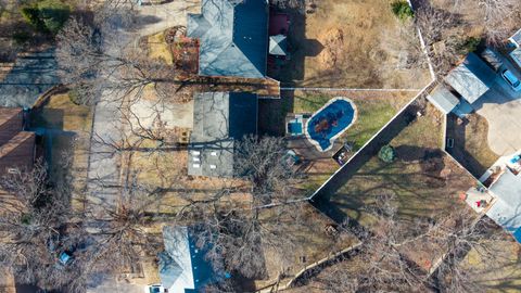 Tiny photo for 1221 20th Ave Way, East Moline, IL 61244 (MLS # 12546081)