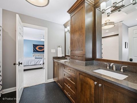 Tiny photo for 4636 Lawn Avenue, Western Springs, IL 60558 (MLS # 12578403)