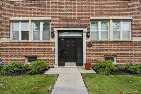 Tiny photo for 4511 S Lake Park Avenue #3S, Chicago, IL 60653 (MLS # 12495676)