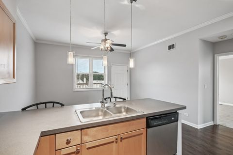 Tiny photo for 4511 S Lake Park Avenue #3S, Chicago, IL 60653 (MLS # 12495676)
