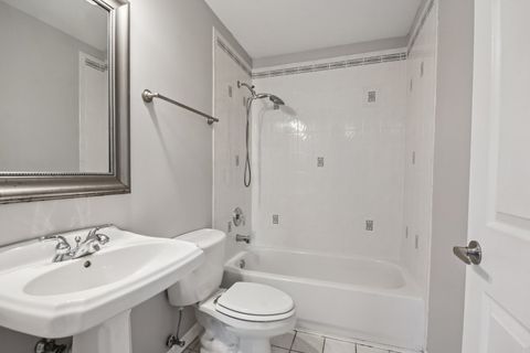 Tiny photo for 4511 S Lake Park Avenue #3S, Chicago, IL 60653 (MLS # 12495676)