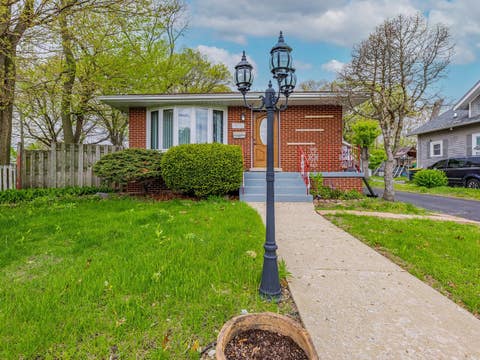 Tiny photo for 18136 Oakwood Avenue, Lansing, IL 60438 (MLS # 12725225)