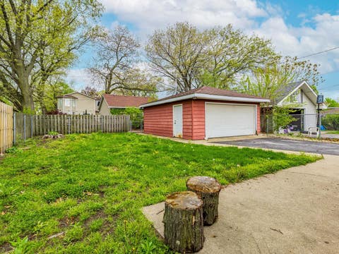 Tiny photo for 18136 Oakwood Avenue, Lansing, IL 60438 (MLS # 12725225)