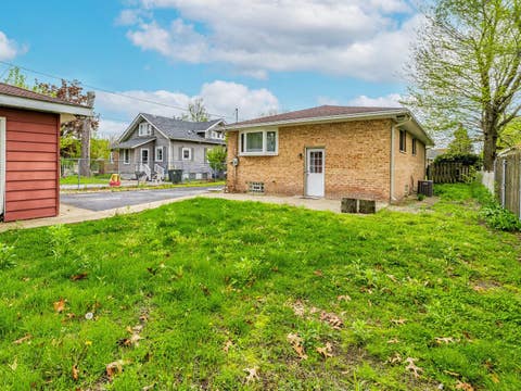 Tiny photo for 18136 Oakwood Avenue, Lansing, IL 60438 (MLS # 12725225)