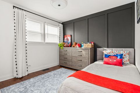 Tiny photo for 4018 N Francisco Avenue, Chicago, IL 60618 (MLS # 12533610)